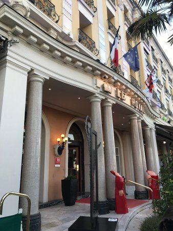 Le Royal Hotel Restaurant